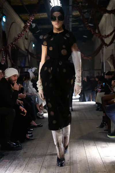 Look 39